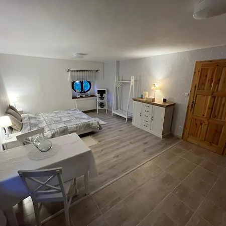 Rodinna Farma Sedmikraska Apartmanhotel Sněžné